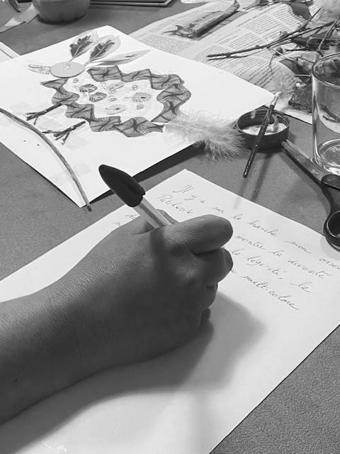 Atelier écriture dans bar à couture
