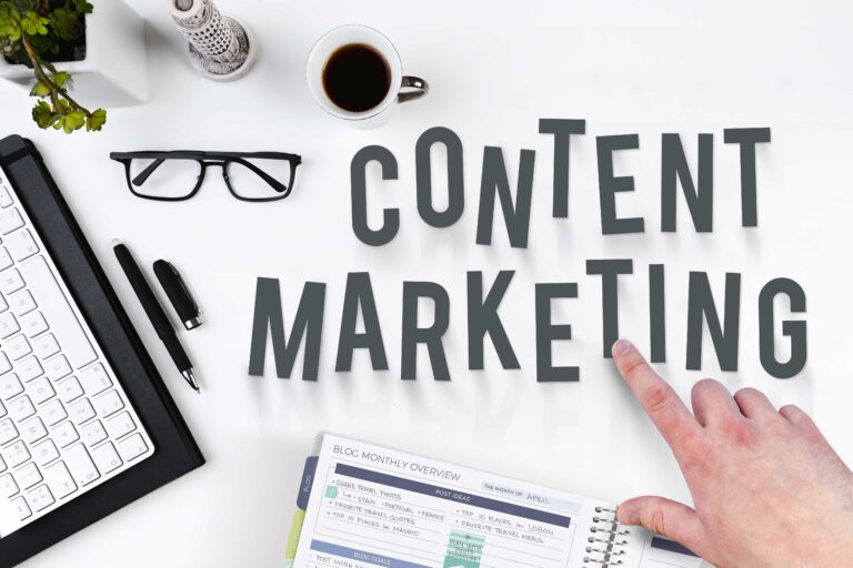 Lire la suite à propos de l’article Budget de communication en baisse : quels objectifs donner à sa stratégie de contenus ?